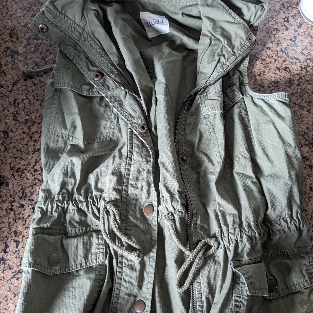 Canvas vest